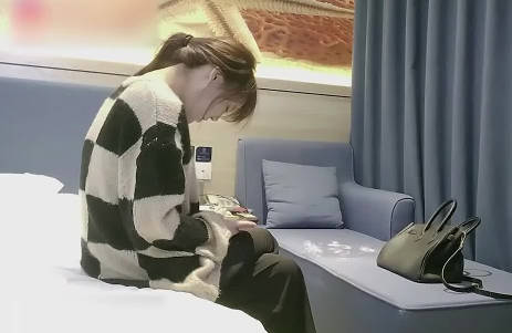 av黄色在线播放-全集无删减版免费在线观看