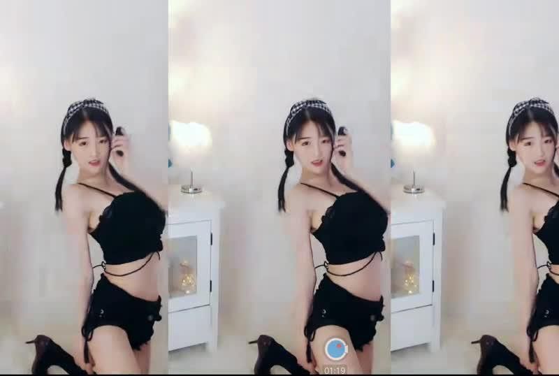 羽月希被同事榨乳电影-bt磁力链未删减完整版