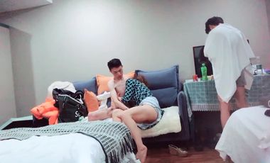 高三校草捆绑调教呻吟-HD1280版免费高清观看