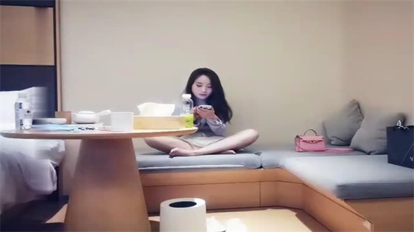 美女视频高潮抽搐冒白浆水很多-超清成事在人免费观看