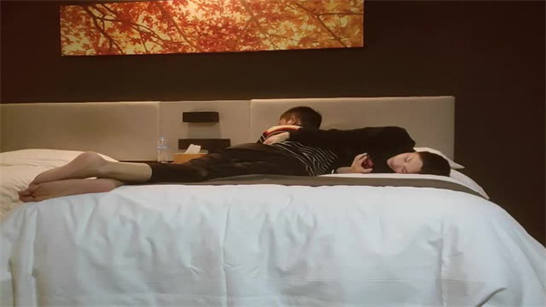 乌克兰极品少妇XXXX做受-高清完整无删减高清字幕版在线播放