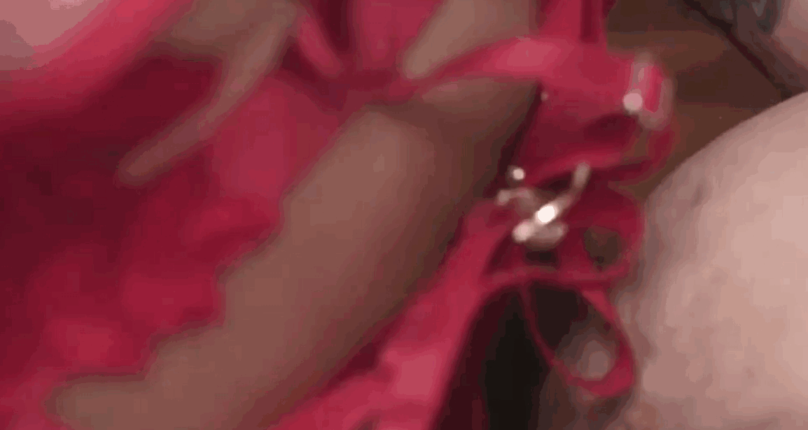 衣服被扒开强摸双乳18禁网站-电影完整版视频大全